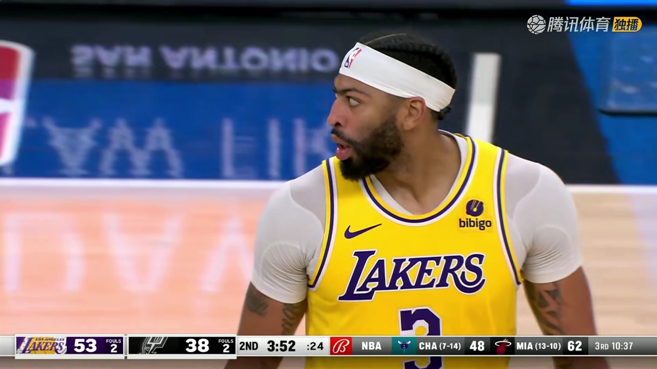 刷新纪录引发热议！，浓眉哥在皇家马德里比赛中最后时刻胜出再创辉煌时刻(马刺4比1吊打热火)