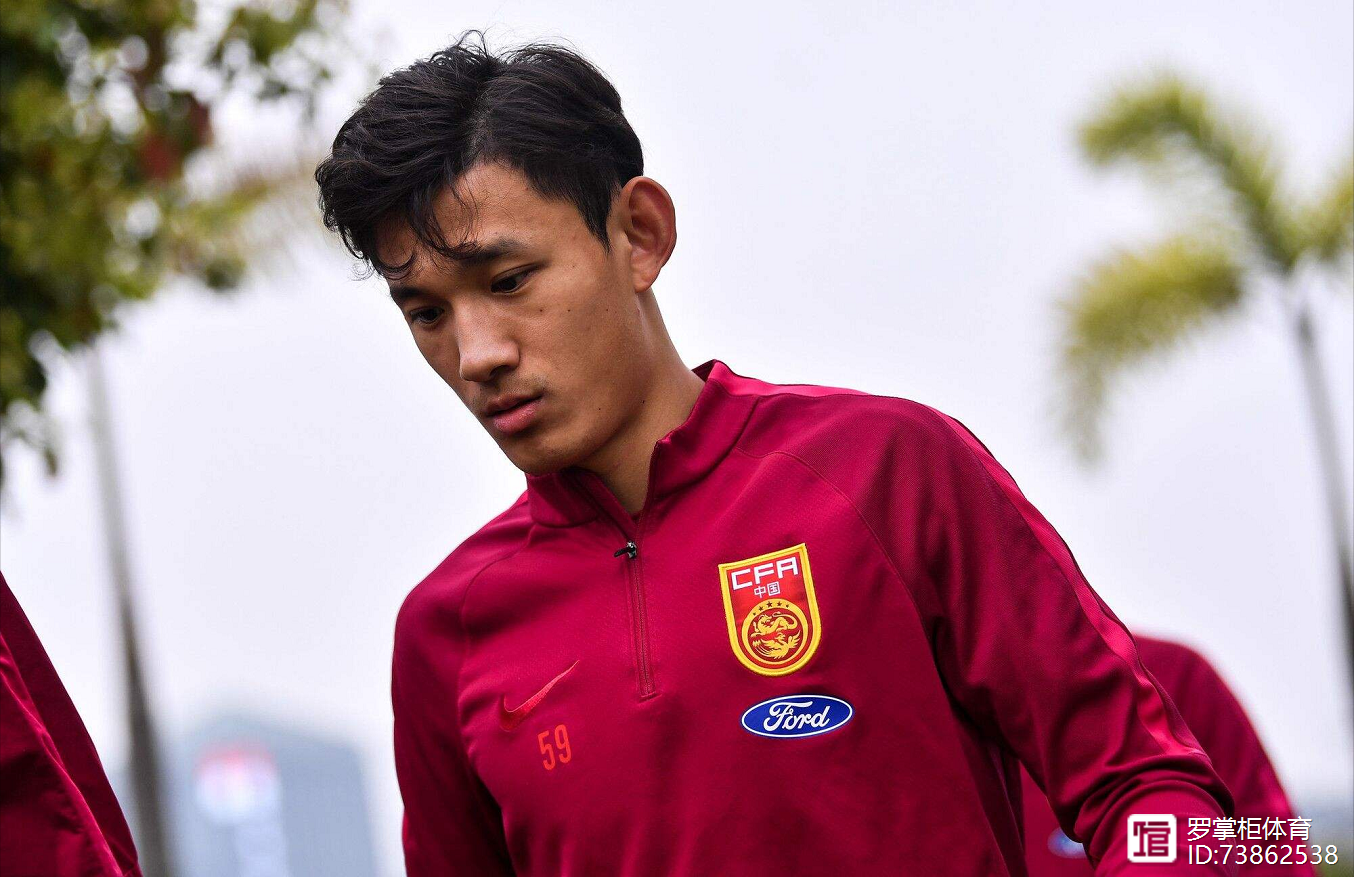 赛后突围战来临,布莱顿围绕亚冠队长鼓劲,管理层满意,资深球员宣示担当 赛后突围战来临,布莱顿围绕亚冠队长鼓劲,管理层满意,资深球员宣示担当