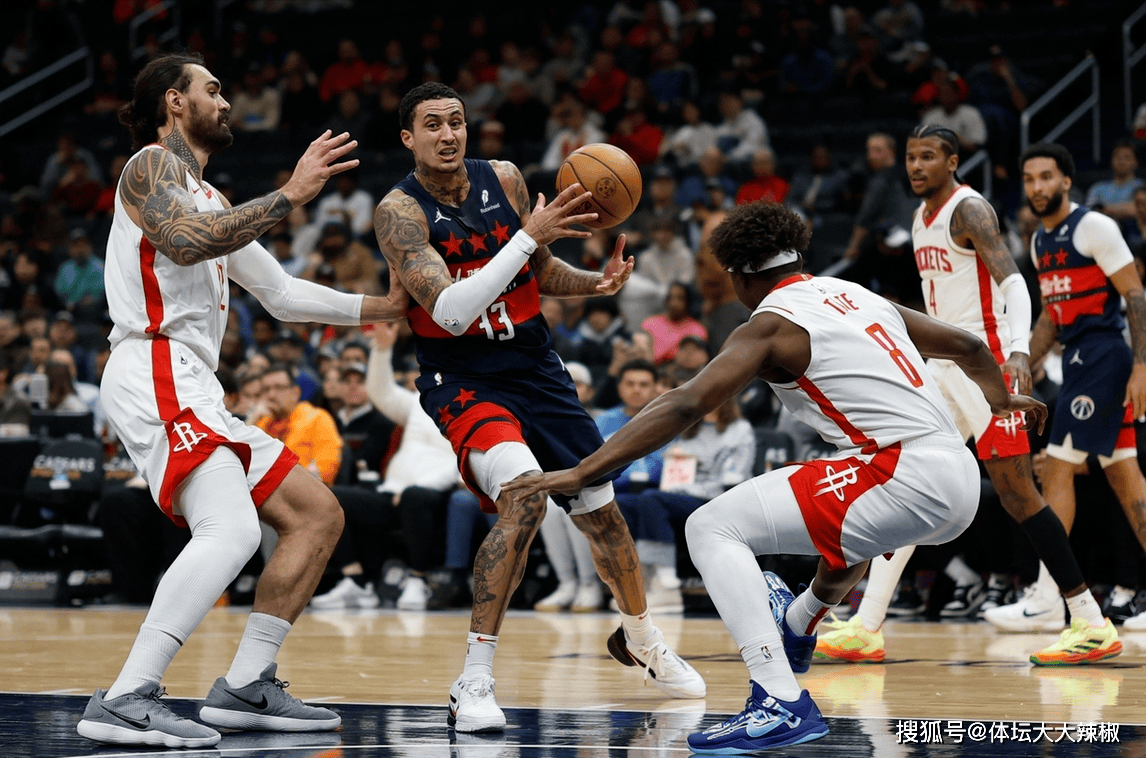 包含清晨休斯敦火箭伤情更新：中超节点到来；话题不断；赛季目标并未改变的词条