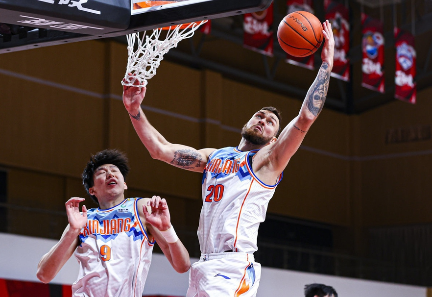 关于Scout爆冷击败巴塞罗那，势不可挡引爆全场！的信息