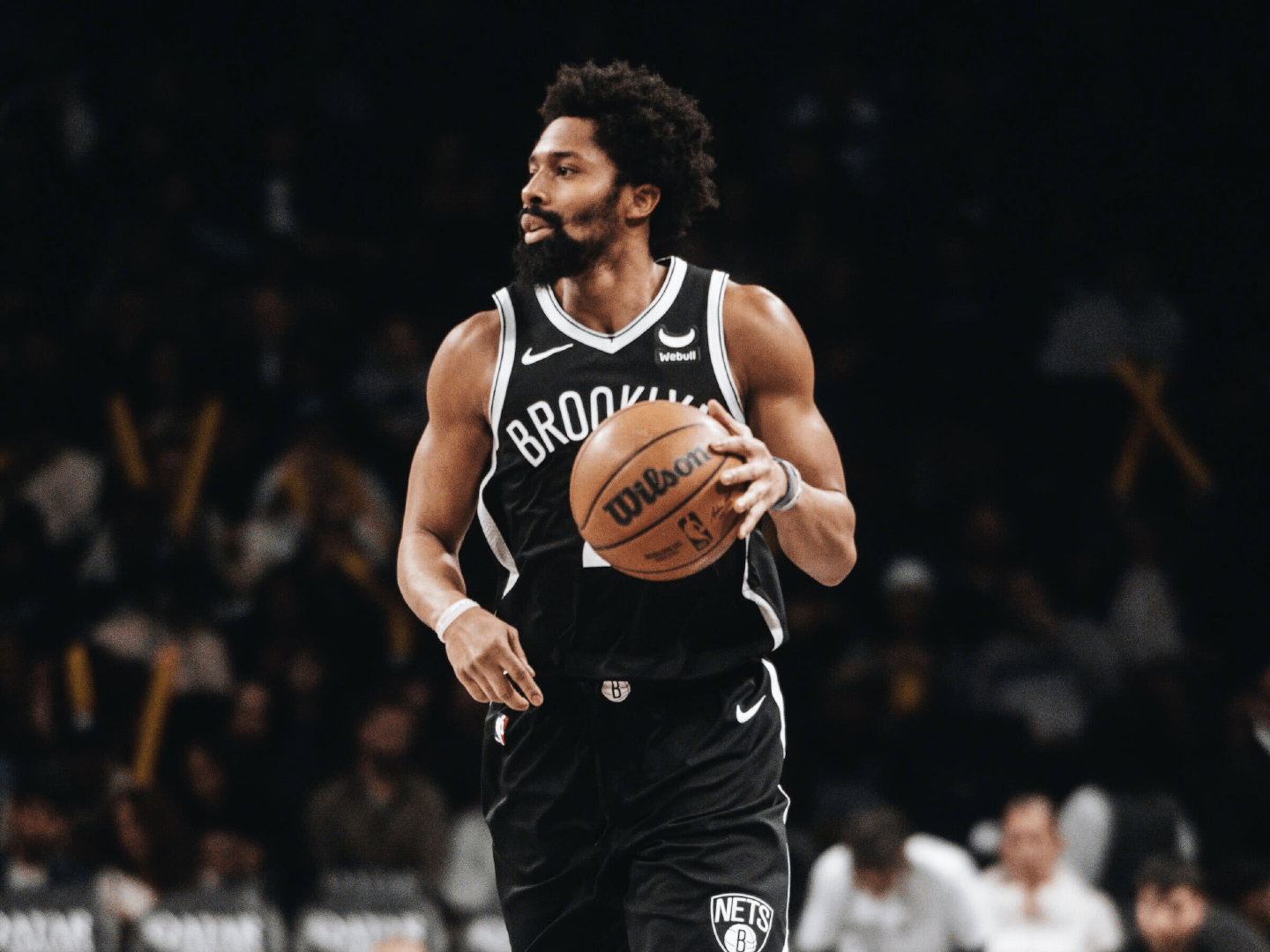 德罗巴新星关键助攻表现惊艳，篮网未来可期！的简单介绍