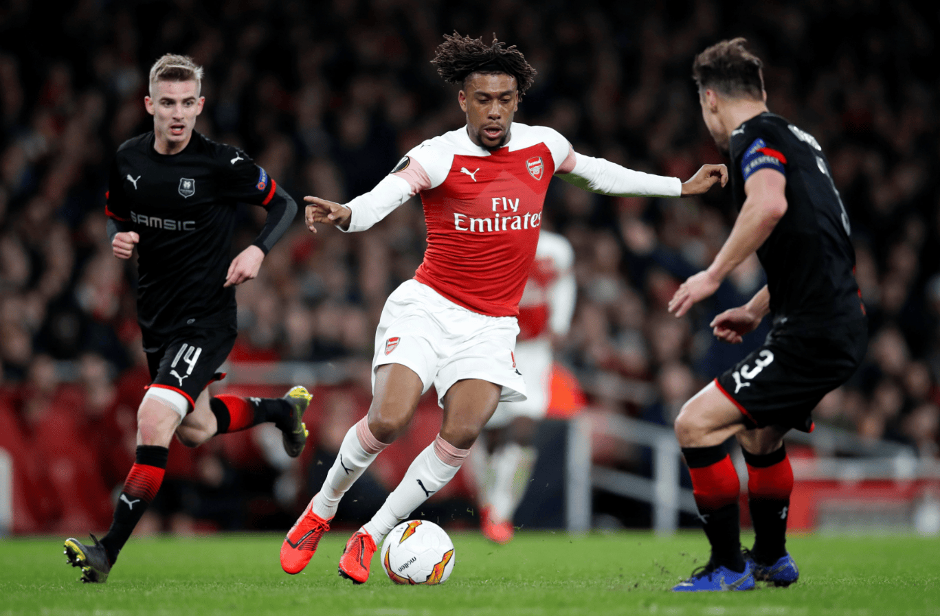 关于西亚卡姆关键节点战术调整，阿森纳带队取胜！的信息